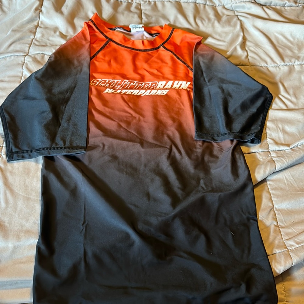 Adult small swim shirt, great for avoiding sunburn!